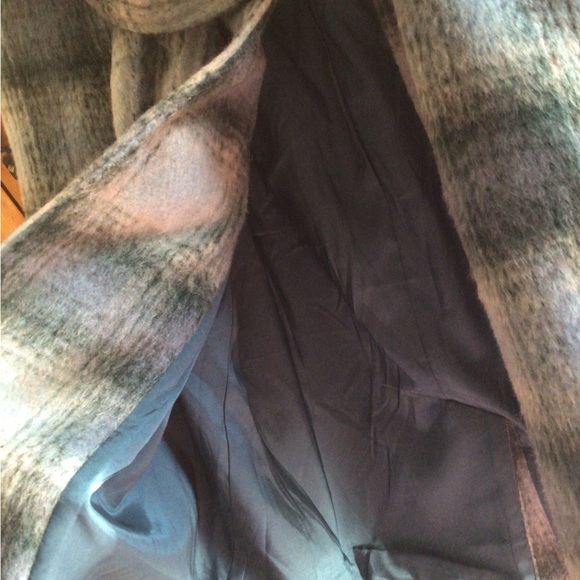 Rare MINKPINK Sloan coat - Picture 10 of 10